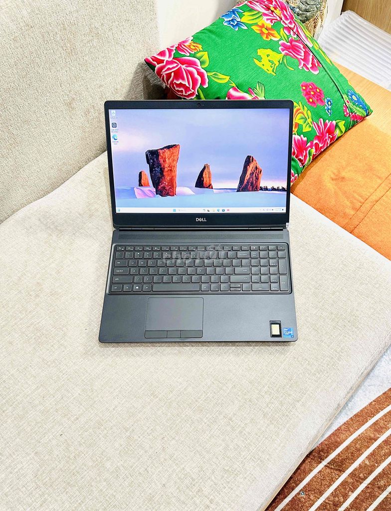 Dell Precision 7560 i7-11800H 15.6 inch 16GB/512GB. Mua bán Laptop tại Quận Hồng Bàng Hải Phòng được đăng bởi Trần Mạnh Cường hình 1