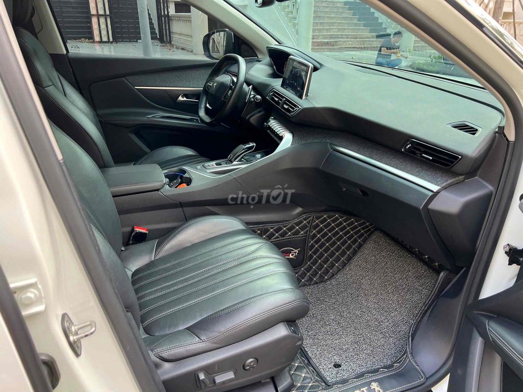 Peugeot 5008 Allure 1 chủ gốc SG có full ls có BH. Mua bán Ô tô tại Quận Tân Phú Tp Hồ Chí Minh được đăng bởi Kim Ngân Xe Lướt hình 10