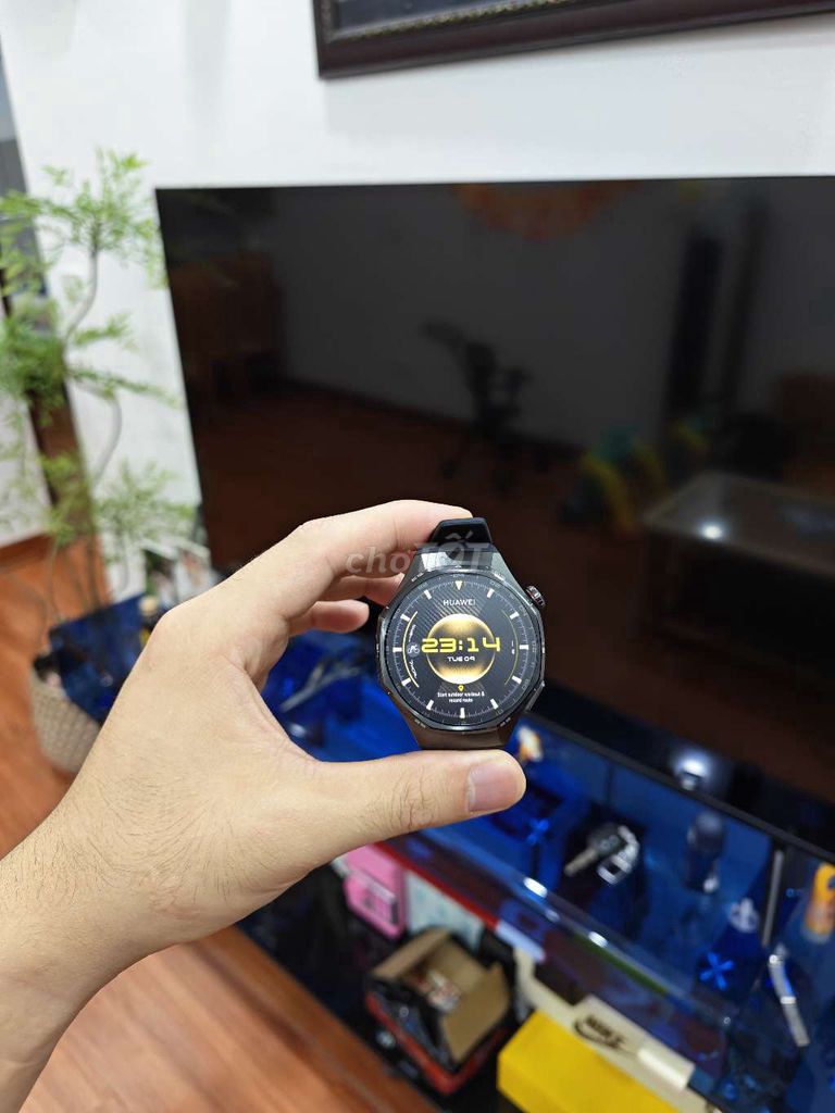 Huawei GT6 Pro Đen 46mm 98℅ . Mua bán Thiết bị đeo thông minh tại Huyện Gia Lâm Hà Nội được đăng bởi Nhật Hải hình 1
