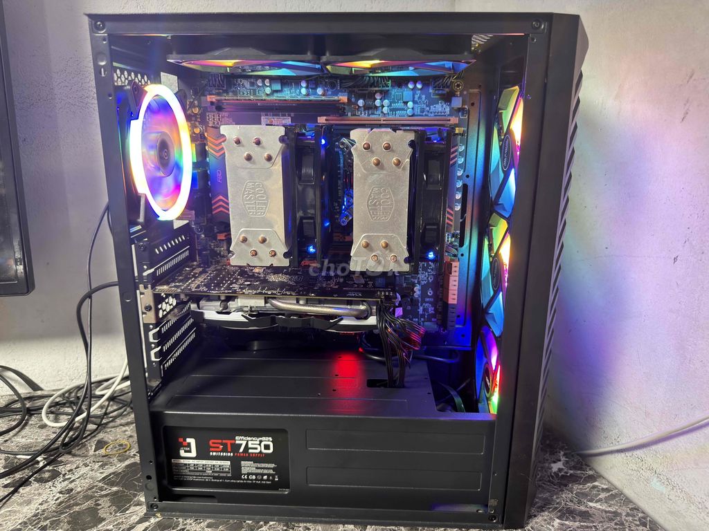 BÁN THÙNG PC XEON – CHUYÊN CHẠY GIẢ LẬP GAME. Mua bán Máy tính để bàn tại Thị xã Tân Uyên Bình Dương được đăng bởi Nguyễn Linh hình 1