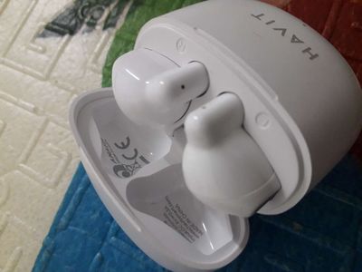 Tai nghe bluetooth chính hãng còn bảo hành dài. Mua bán Tivi, Âm thanh tại Quận 5 Tp Hồ Chí Minh được đăng bởi Nguyễn Anh