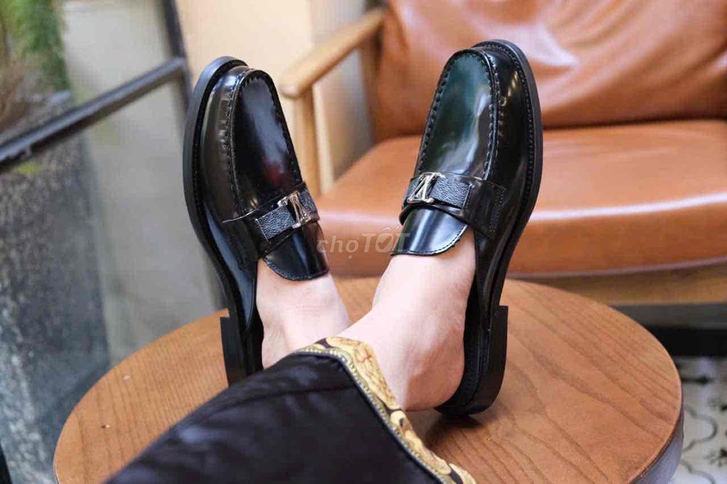 Giày Sục Nam LV Cao Cấp. Mua bán Giày dép tại Quận Bình Tân Tp Hồ Chí Minh được đăng bởi Trúc Phương hình 1