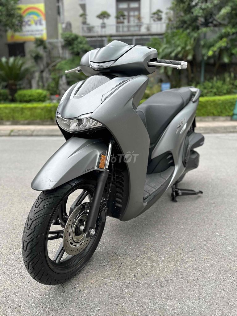 Honda SH 2025!! 350i nhập khẩu ý / chạy lướt.. Mua bán Xe máy tại Quận Hoàng Mai Hà Nội được đăng bởi Xe Máy Quân Oanh  hình 1