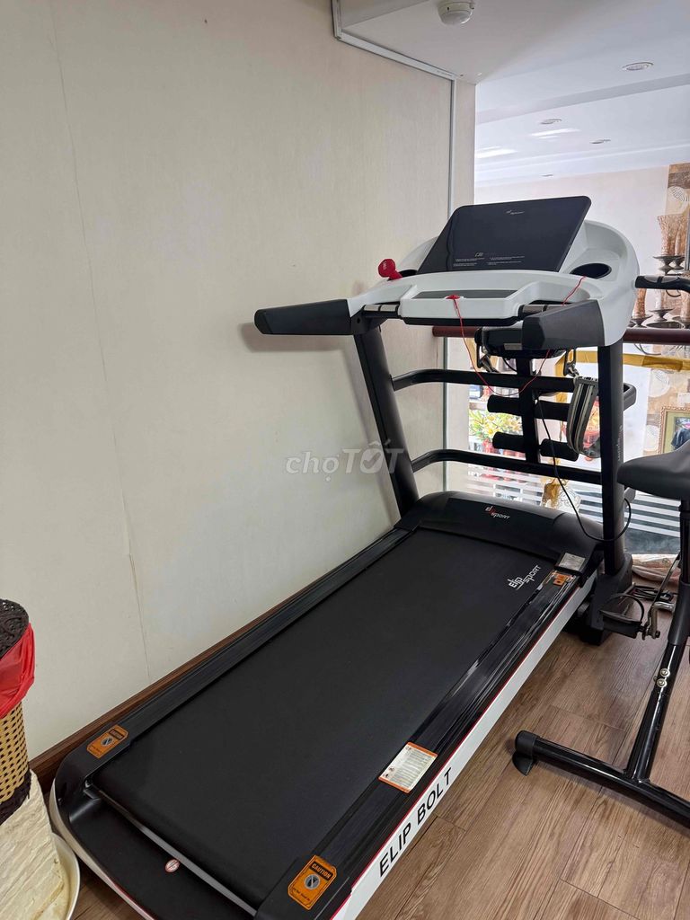 Máy chạy bộ Elipsport ELIP Bolt Đen, Trắng