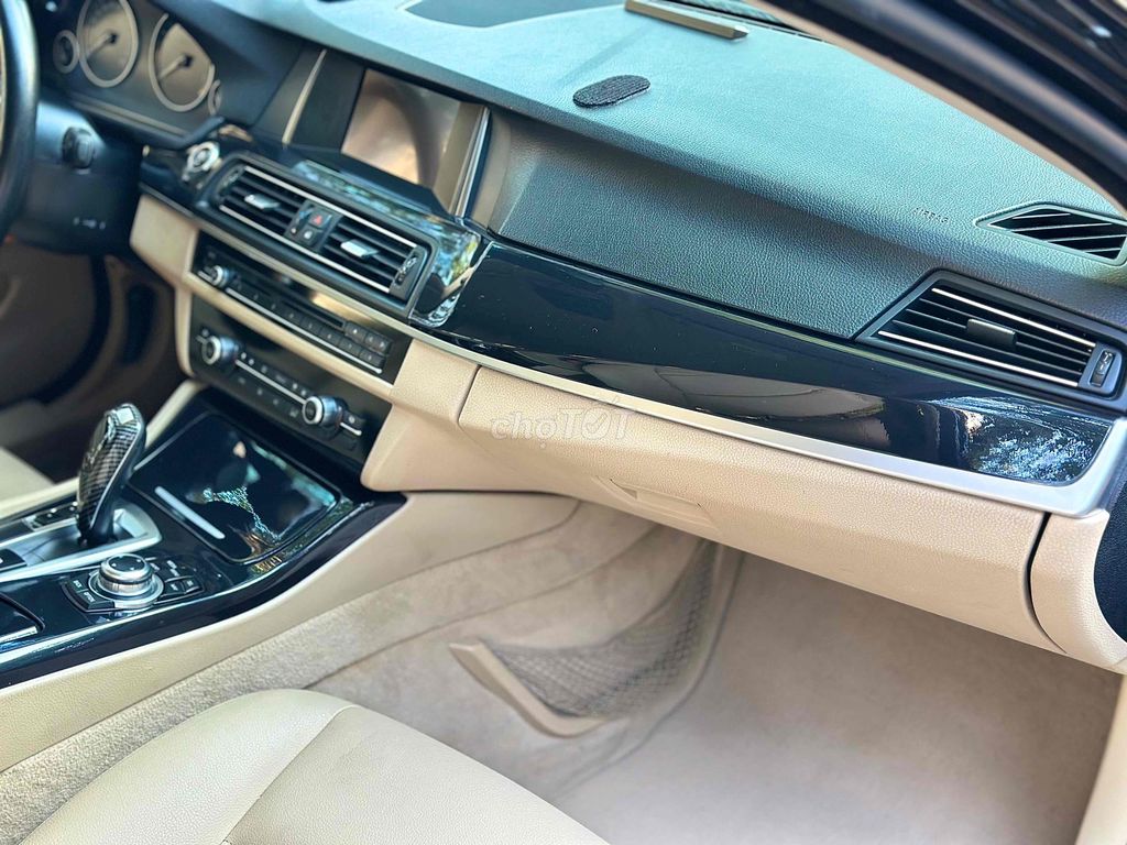 BMW 520i 2014 Đen 110000 km. Mua bán Ô tô tại Quận Hoàng Mai Hà Nội được đăng bởi Cường hình 12