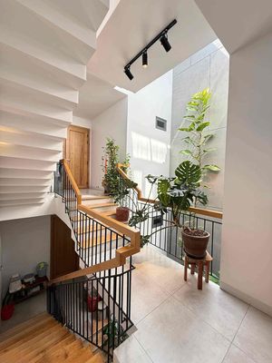 Hà quang 2 nhà 3 tầng 80m2 ngang 5m . giá 7.7 tỷ. Mua bán nhà ở tại Thành phố Nha Trang Khánh Hòa được đăng bởi Đường Quốc Chí