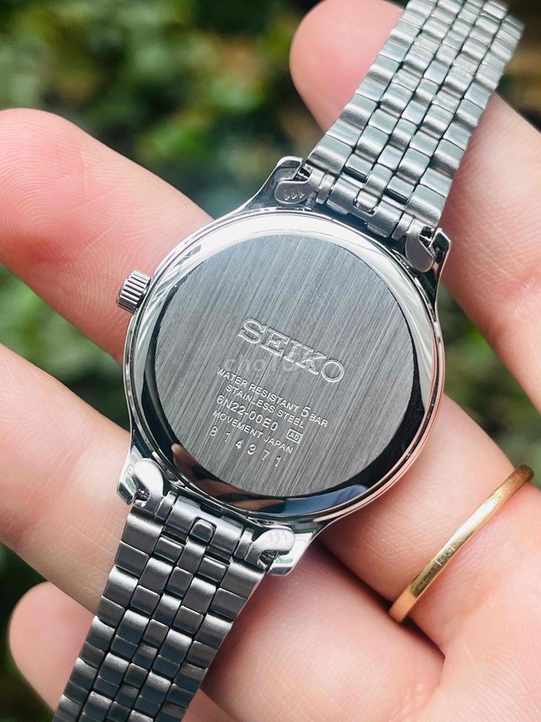 Đồng hồ Seiko nữ pass 1/5 mua mới