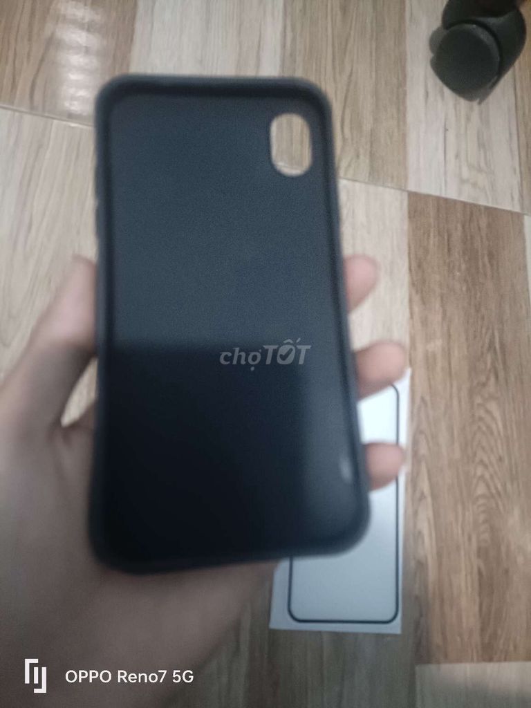 Ốp lưng iPhone XR màu Đen Mới 100%. Mua bán Phụ kiện (Màn hình, Chuột...) tại Quận Bình Tân Tp Hồ Chí Minh được đăng bởi Sen Nguyen hình 1