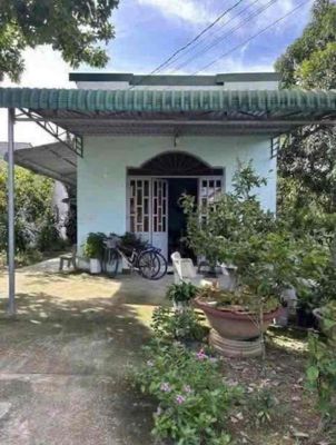 Chơn Thành . Chủ Kẹt tiền cần thanh lý  cân nhà vườn 1000m2