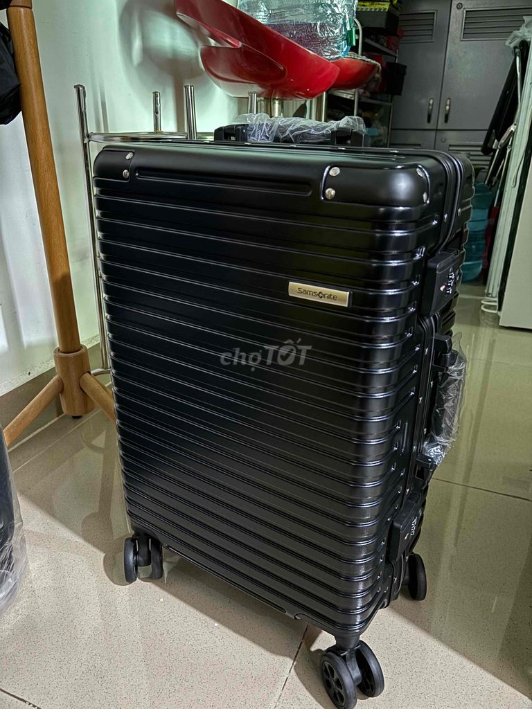 samsonite mỹ sale 80% khung nhôm ngàm