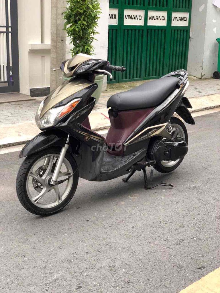 Luvias 2011,bstp,xe đẹp keng,chính chủ,máy êm ru. Mua bán Xe máy tại Quận 7 Tp Hồ Chí Minh được đăng bởi Trung Anh hình 2