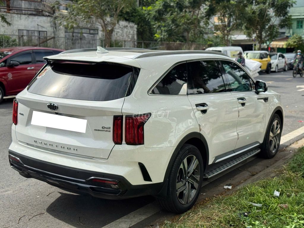 Kia Sorento 2022 Signature 2.2 AT AWD 43000 km. Mua bán Ô tô tại Thành phố Thủ Đức Tp Hồ Chí Minh được đăng bởi Đức Tứ Bánh hình 5