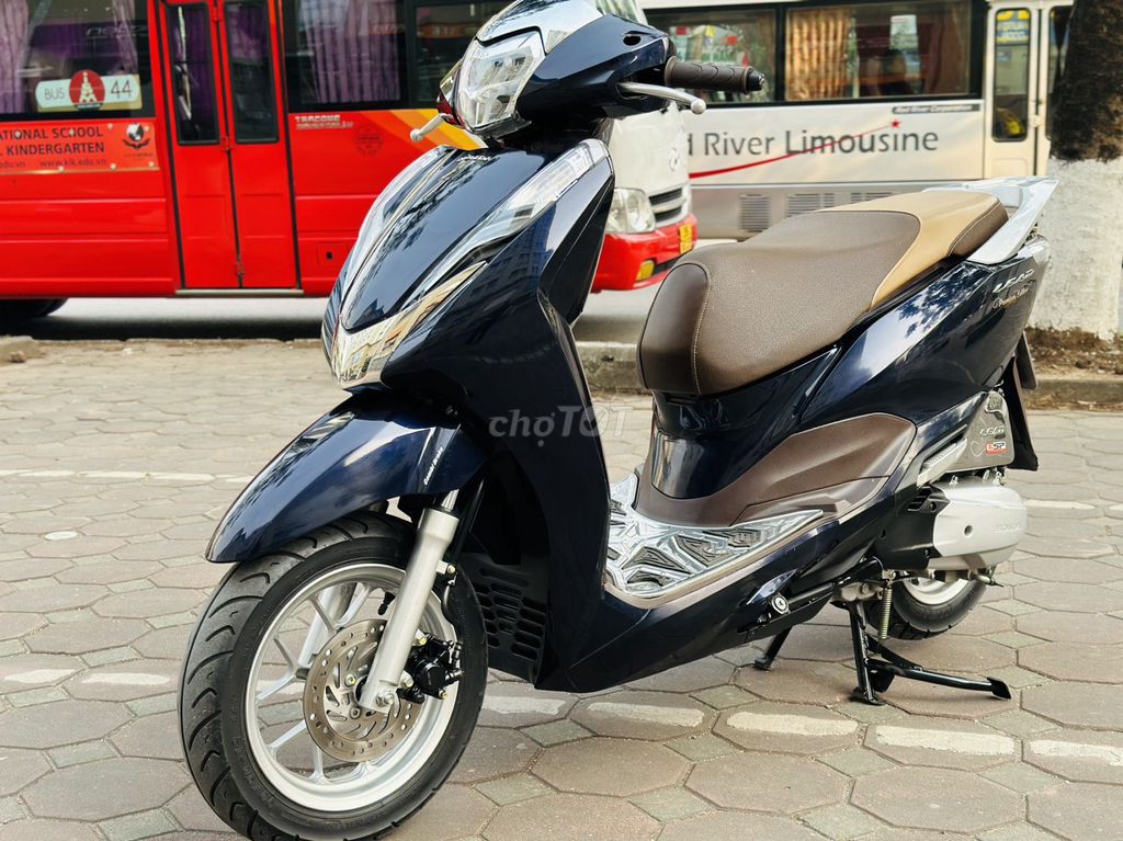 HONDA LEAD 125 XANH TÍM KHÓA SMARKEY 2022. Mua bán Xe máy tại Quận Nam Từ Liêm Hà Nội được đăng bởi MAI HÒA hình 1