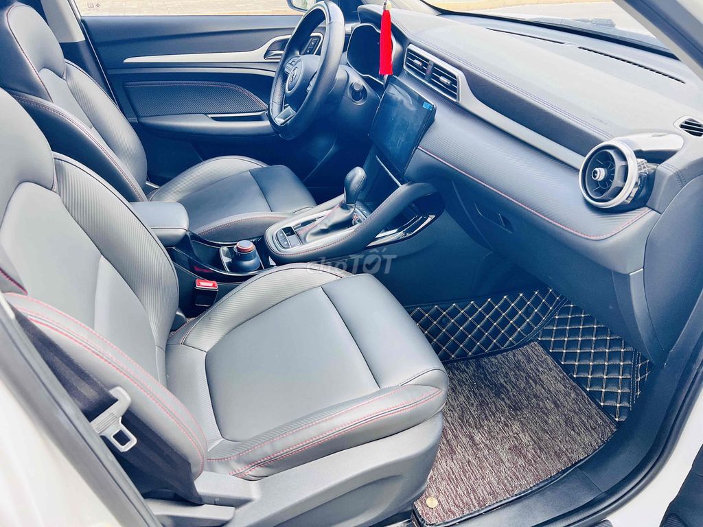 MG ZS sản xuất 2024 sơn zin cả xe siêu mới. Mua bán Ô tô tại Quận Cầu Giấy Hà Nội được đăng bởi Nam HQ Auto hình 8