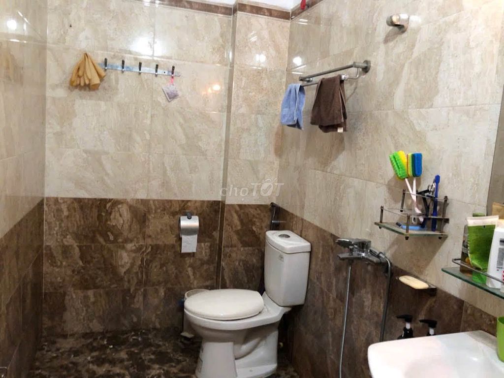 Аренда целого дома 65 кв.м x 5 этажей, пер. 562 Зыонг Ланг