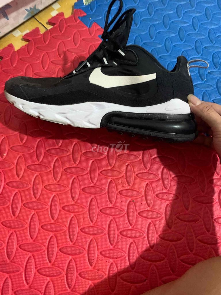 Giày thể thao Nike Air Max Đen chính hãng size 40. Mua bán Giày dép tại Huyện Gia Lâm Hà Nội được đăng bởi Hải Nam hình 1