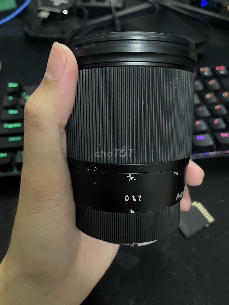 Ống kính Sigma 16mm f1.4 Đen. Mua bán Máy ảnh, Máy quay tại Thành phố Rạch Giá Kiên Giang được đăng bởi Lê Nhuận hình 1