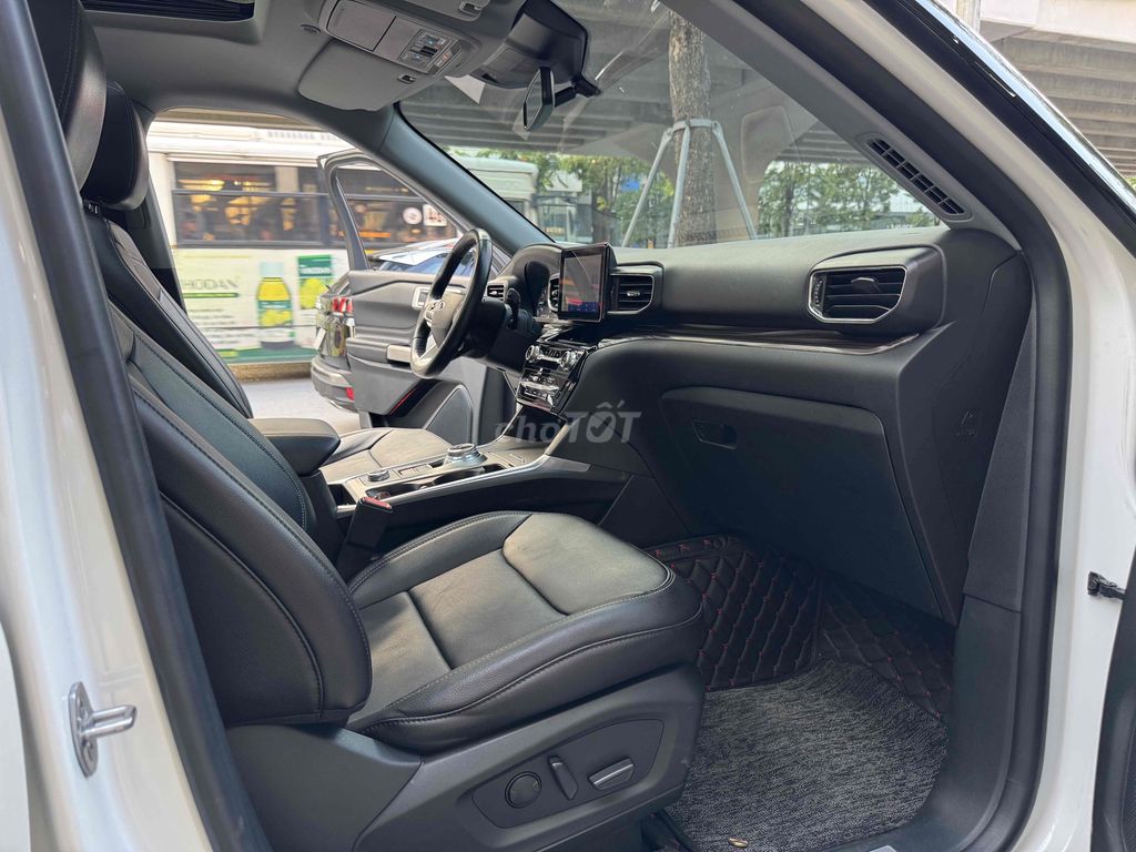 CẦN BÁN FORD EXPLODER 2.3 LIMITED LĂN BÁNH 2024. Mua bán Ô tô tại Quận Bắc Từ Liêm Hà Nội được đăng bởi Mr PHÁT THÁI HÀ AUTO hình 16