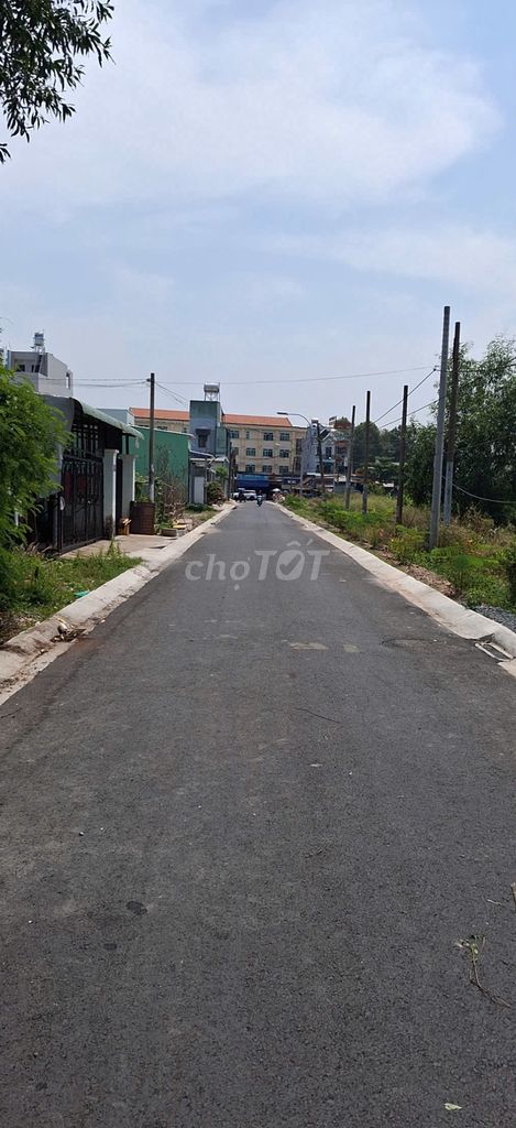 Cho thuê MB kinh doanh, kho chứa hàng 200m2, sát ngã tư và chợ Tân Quy. Cho thuê văn phòng, mặt bằng kinh doanh tại Huyện Củ Chi Tp Hồ Chí Minh được đăng bởi Quynh Anh hình 1