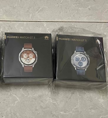 Đồng hồ Huawei Watch GT5 Nâu/Xanh Mới Chính hãng. Mua bán Thiết bị đeo thông minh tại Quận Đống Đa Hà Nội được đăng bởi Vũ Phạm Thành Phương