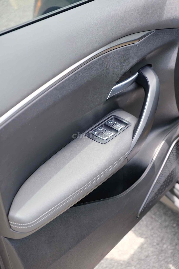 VinFast VF7 Eco- 2024 - Odo11000 km. Mua bán Ô tô tại Thành phố Thủ Đức Tp Hồ Chí Minh được đăng bởi Khương Duy Ô Tô Lướt hình 11