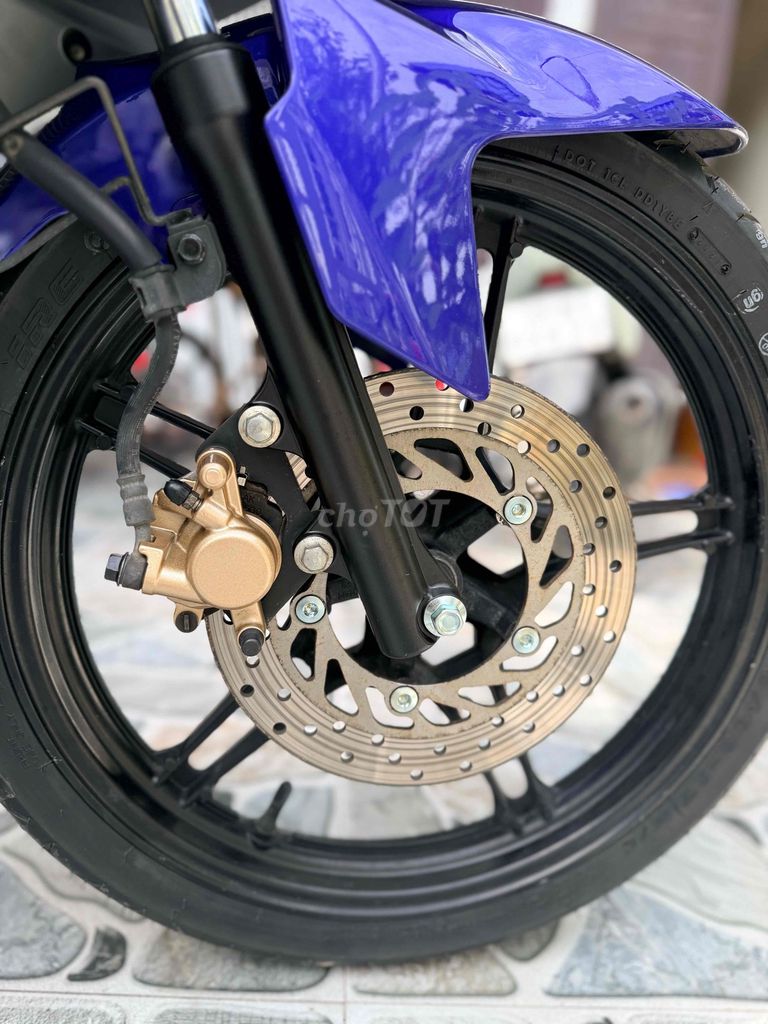 - Có e exciter 150 chạy chuẩn 2 vạn k tua km. Mua bán Xe máy tại Huyện An Dương Hải Phòng được đăng bởi Dương Gucci hình 9