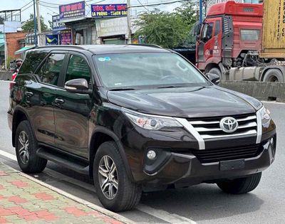 Toyota Fortuner 2017 máy dầu 2.4MT xe zin tuyệtđối. Mua bán Ô tô tại Huyện Hóc Môn Tp Hồ Chí Minh được đăng bởi  QUÂN SHOWROOM AUTO 888