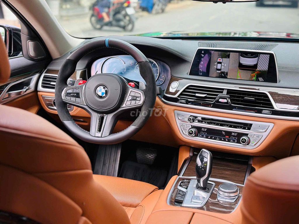 BMW 740Li Up Full M-Sport Model 2020. Mua bán Ô tô tại Quận 8 Tp Hồ Chí Minh được đăng bởi Hồng Phúc hình 3