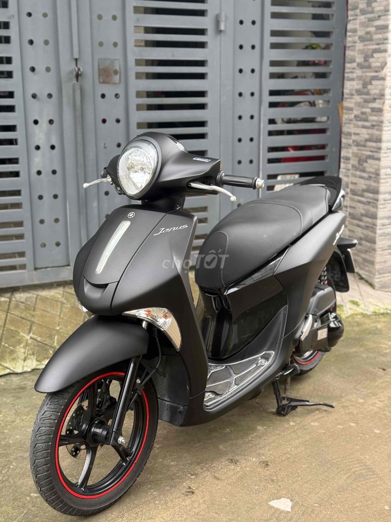 🌈 Janus 2018 Khoá Thông Minh—Xe Đẹp/ Máy Zin. Mua bán Xe máy tại Thành phố Biên Hòa Đồng Nai được đăng bởi Phong hình 1