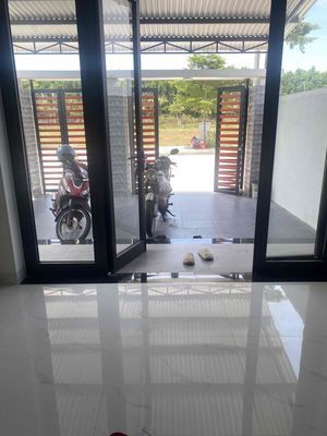 Cho thuê văn phòng. Cho thuê văn phòng, mặt bằng kinh doanh tại Huyện Núi Thành Quảng Nam được đăng bởi Lương Quang Tùng Khánh