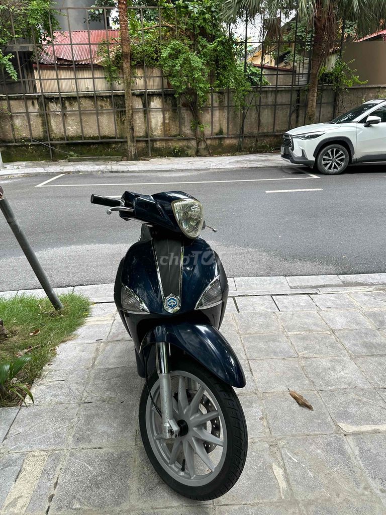 Скутер Piaggio Liberty 125 V3IE 2015 синий