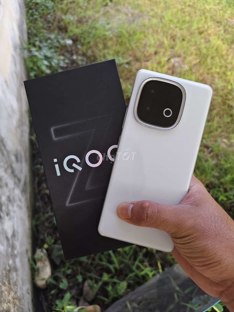 IQOO Z10 Turbo Plus 256GB Trắng. Mua bán Điện thoại tại Thành phố Cà Mau Cà Mau được đăng bởi Péooo hình 1