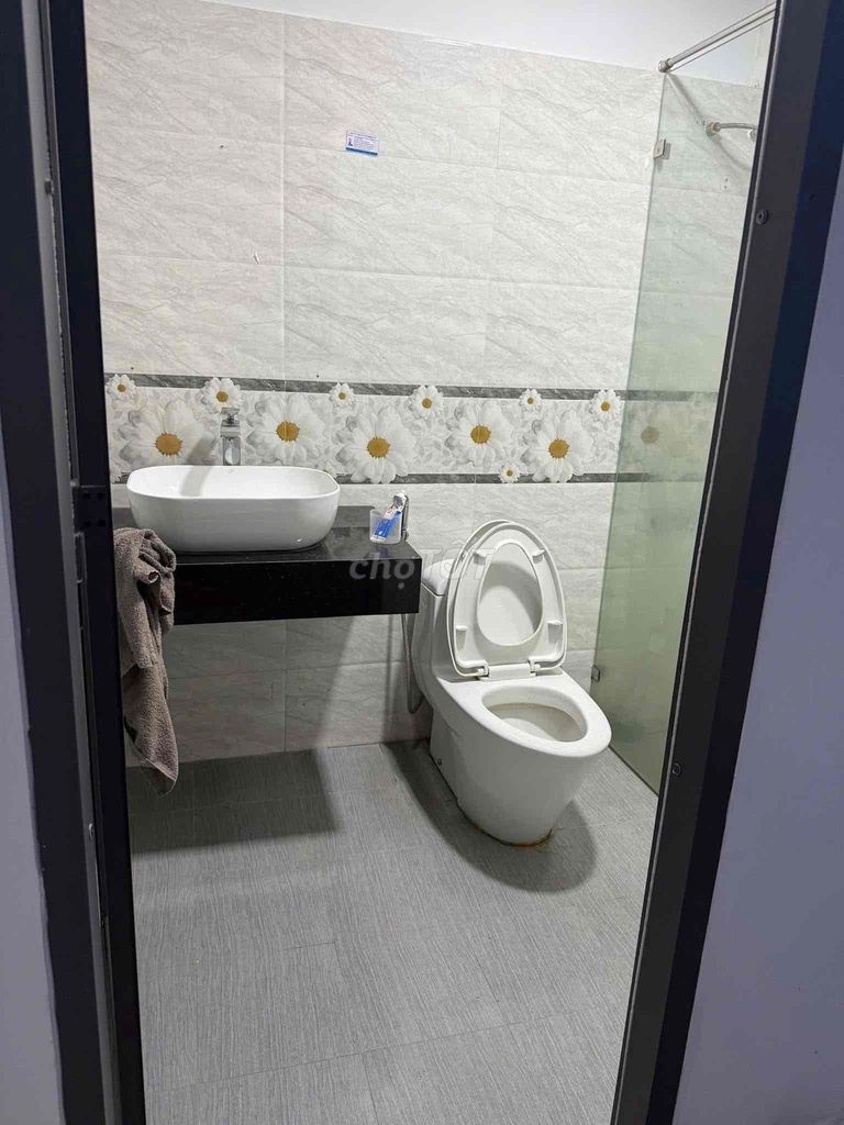 Nhà mặt tiền an cư. khu hồ nghinh