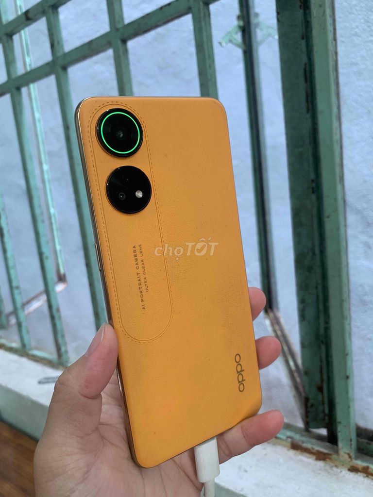 Oppo Reno 8T 128GB/8G Vàng 99% màn Amoled. Mua bán Điện thoại tại Quận Hải Châu Đà Nẵng được đăng bởi Hieu hình 1