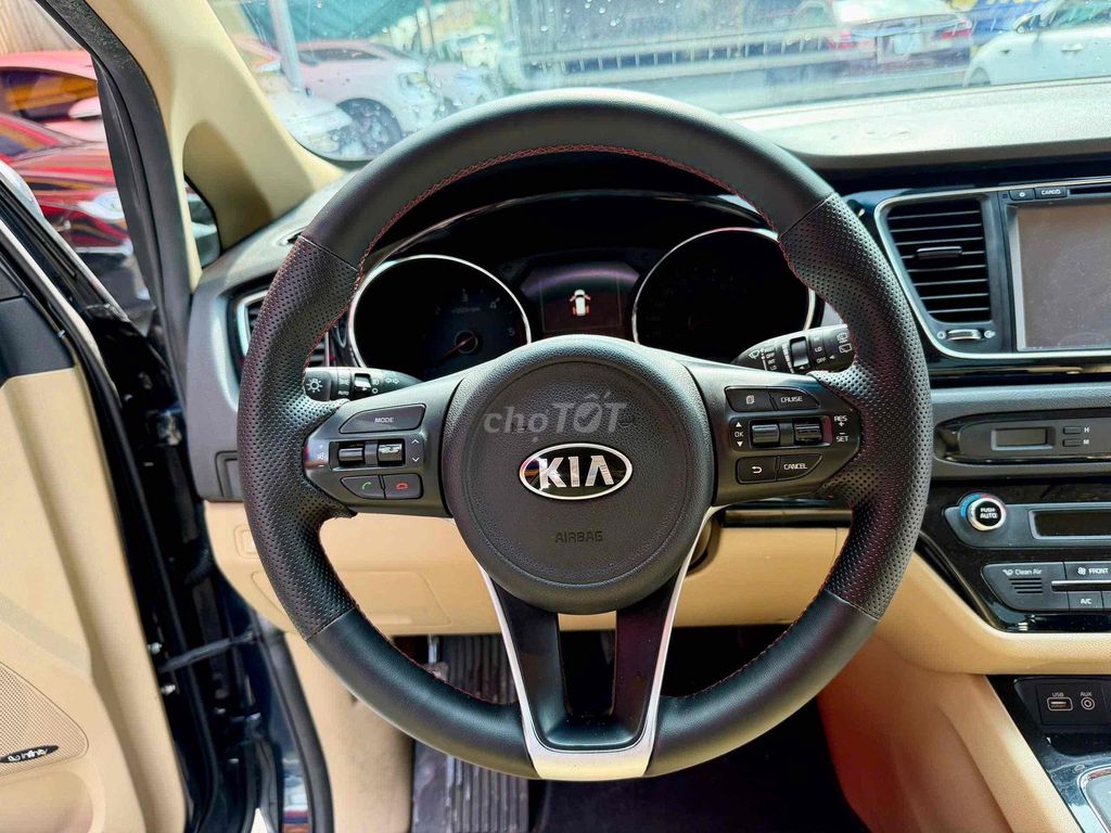 Kia Sedona 2018 Dầu 70.000 km Xám đen. Mua bán Ô tô tại Thành phố Thủ Đức Tp Hồ Chí Minh được đăng bởi Đặng Tú Nguyên hình 12