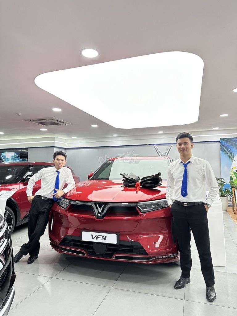 VinFast VF 9 Plus - Dòng SUV Đẳng Cấp, Sang Trọng!