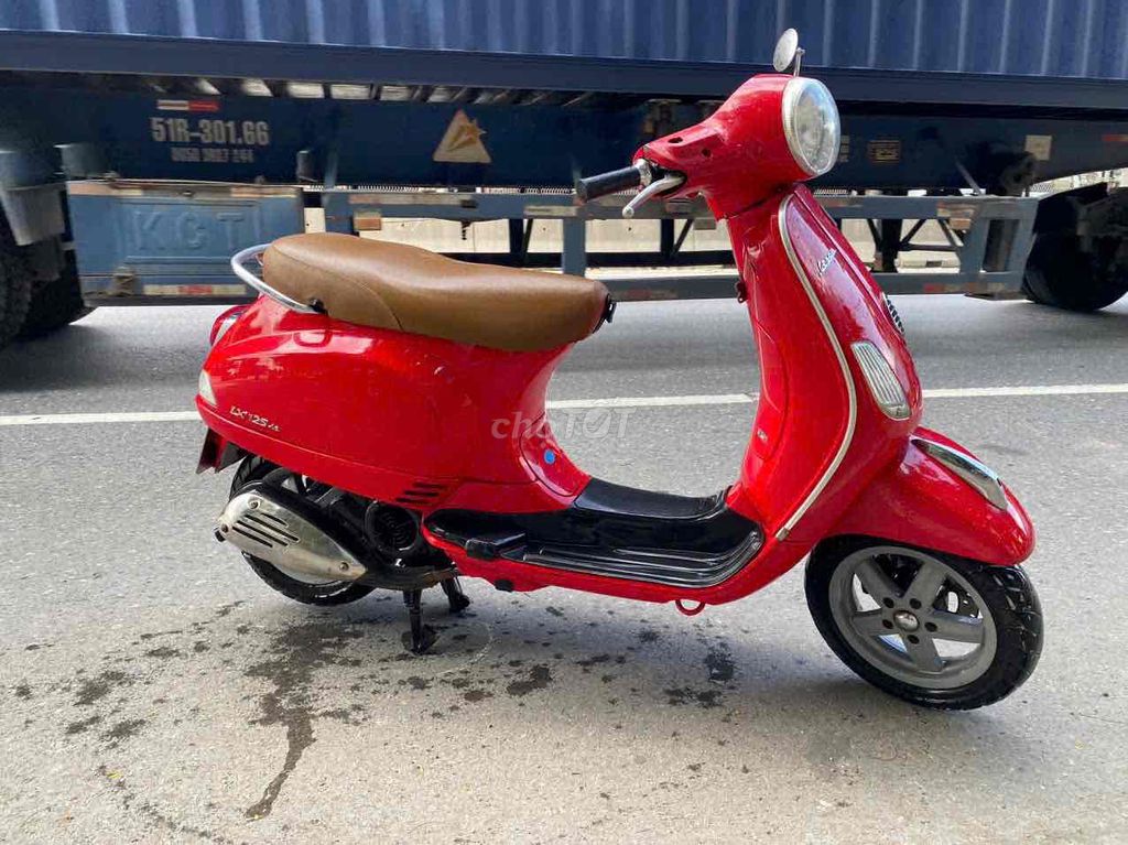 Xe vespa fi zin cả xe đẹp mê ly chỉ 5,8 triệu. Mua bán Xe máy tại Quận Hồng Bàng Hải Phòng được đăng bởi Ly  hình 2