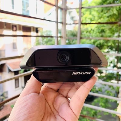 Webcam máy tính 1080P Hikvision U12 chính hãng