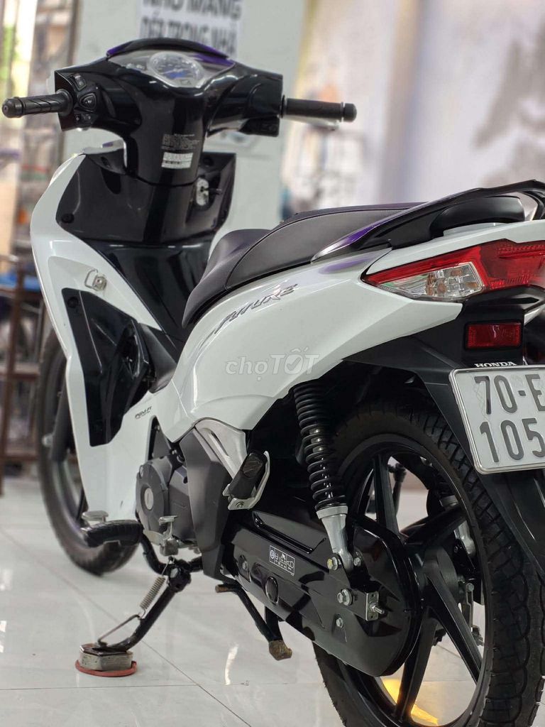 Honda Future LED 2024 Trắng 9000 km. Mua bán Xe máy tại Huyện Bình Chánh Tp Hồ Chí Minh được đăng bởi Hoán Nguyễn hình 4