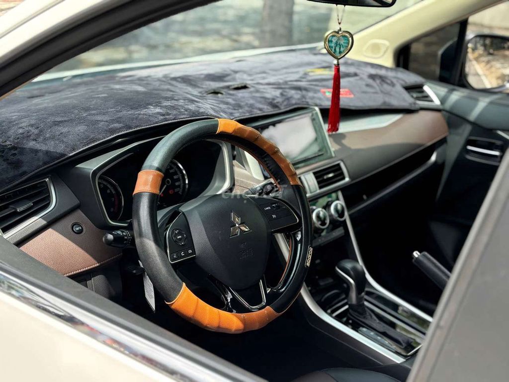 Mitsubishi Xpander Cross 2020 cọp  odo 3 vạn. Mua bán Ô tô tại Huyện Hóc Môn Tp Hồ Chí Minh được đăng bởi Đỗ Tùng hình 10