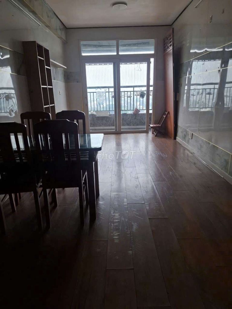 chớ thuê Toky Tower