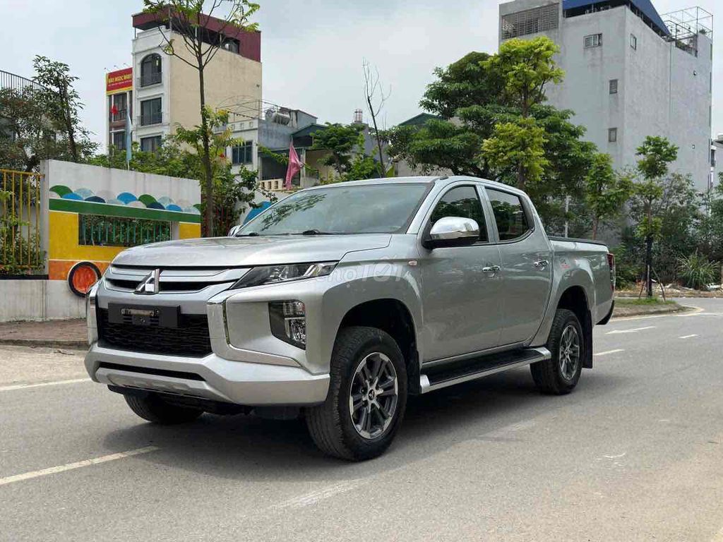 Mitsubishi Triton 2021 Một cầu Bạc. Mua bán Ô tô tại Quận Hà Đông Hà Nội được đăng bởi Hiệp Xoăn Hà Đông hình 4