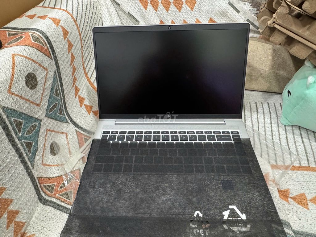 Laptop HP EliteBook 640 G10. Mua bán Laptop tại Quận 3 Tp Hồ Chí Minh được đăng bởi Pekon hình 1