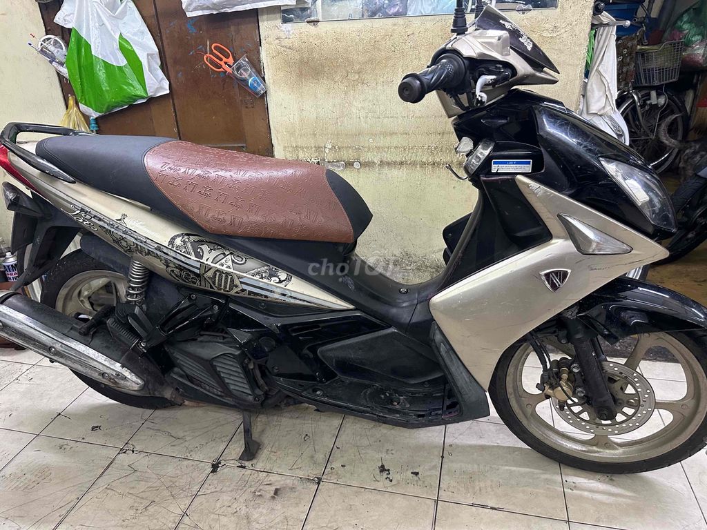 Novou 4, Máy mạnh êm.  cavet đầy đủ. Mua bán Xe máy tại Quận Bình Thạnh Tp Hồ Chí Minh được đăng bởi Lê Nhân hình 4