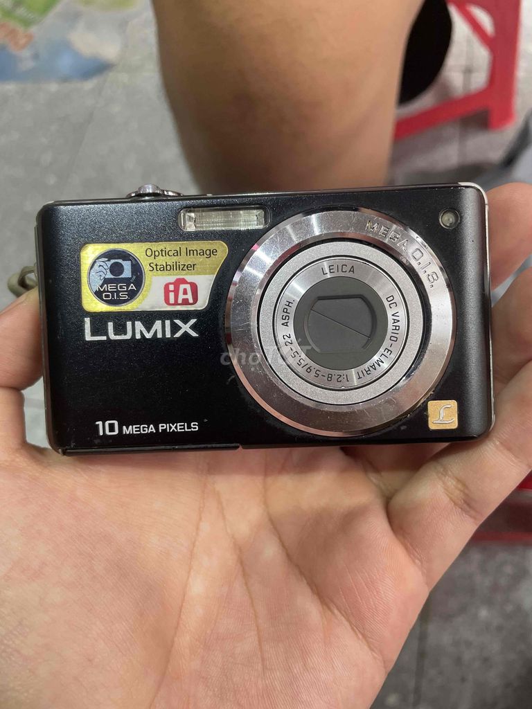 máy ảnh Panasonic lumix dmc fs62