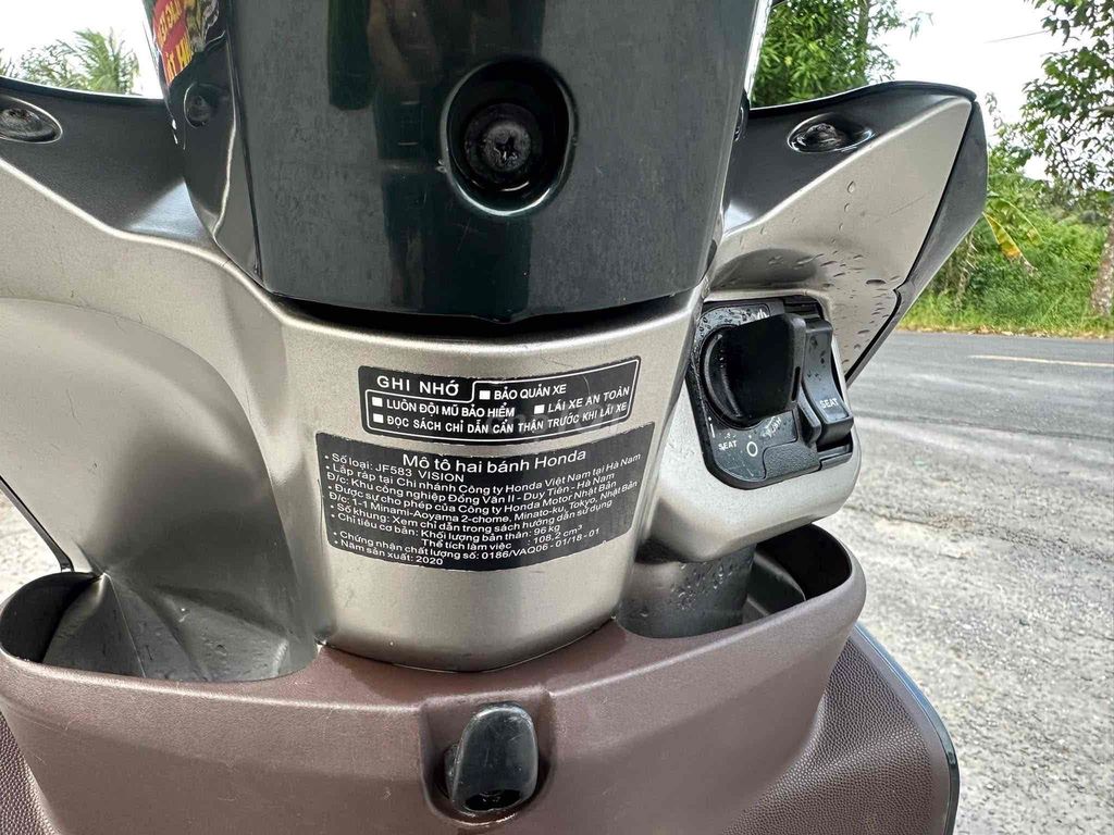 Honda Vision 2020 Xanh rêu. Mua bán Xe máy tại Huyện Thạnh Phú Bến Tre được đăng bởi XE MÁY MINH TÂN hình 5