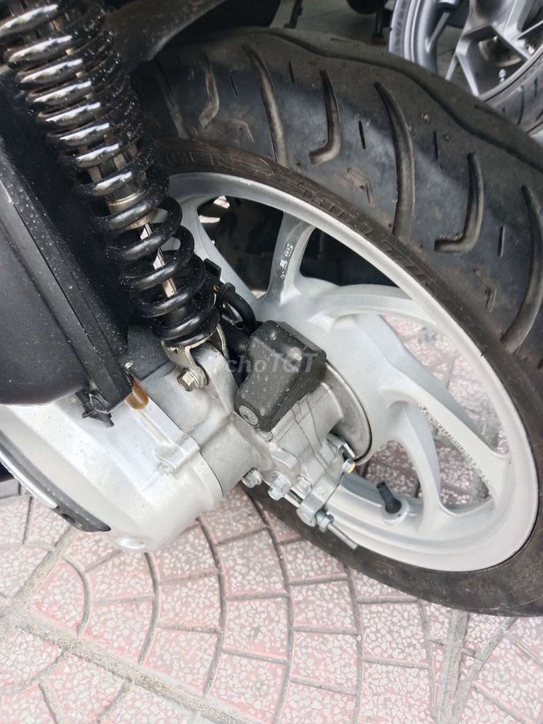 HONDA Vision. Mua bán Xe máy tại Quận Phú Nhuận Tp Hồ Chí Minh được đăng bởi Phạm Thiên Quốc hình 5