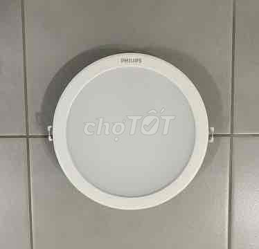 Đèn âm trần Philips. Mua bán Đèn tại Quận Ba Đình Hà Nội được đăng bởi Dũng Trần hình 1