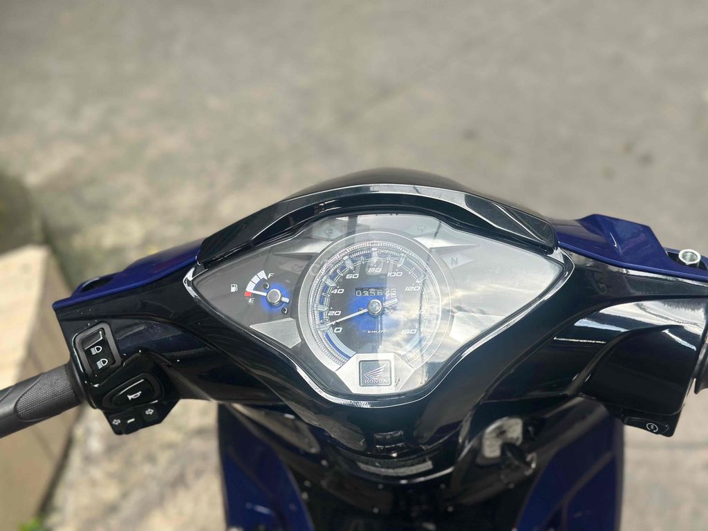 Bán Futer đời 2025 ( Hỗ trợ góp nợ xấy đưa 18🍠 ). Mua bán Xe máy tại Quận 10 Tp Hồ Chí Minh được đăng bởi Phong Hoàng hình 7