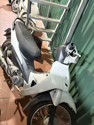 Thanh lý xe wave 50cc. Mua bán Xe máy tại Quận Hai Bà Trưng Hà Nội được đăng bởi Ly